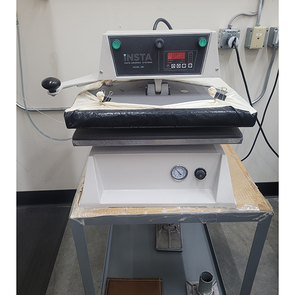 Used - Insta Graphics 728 Automatic Heat Press