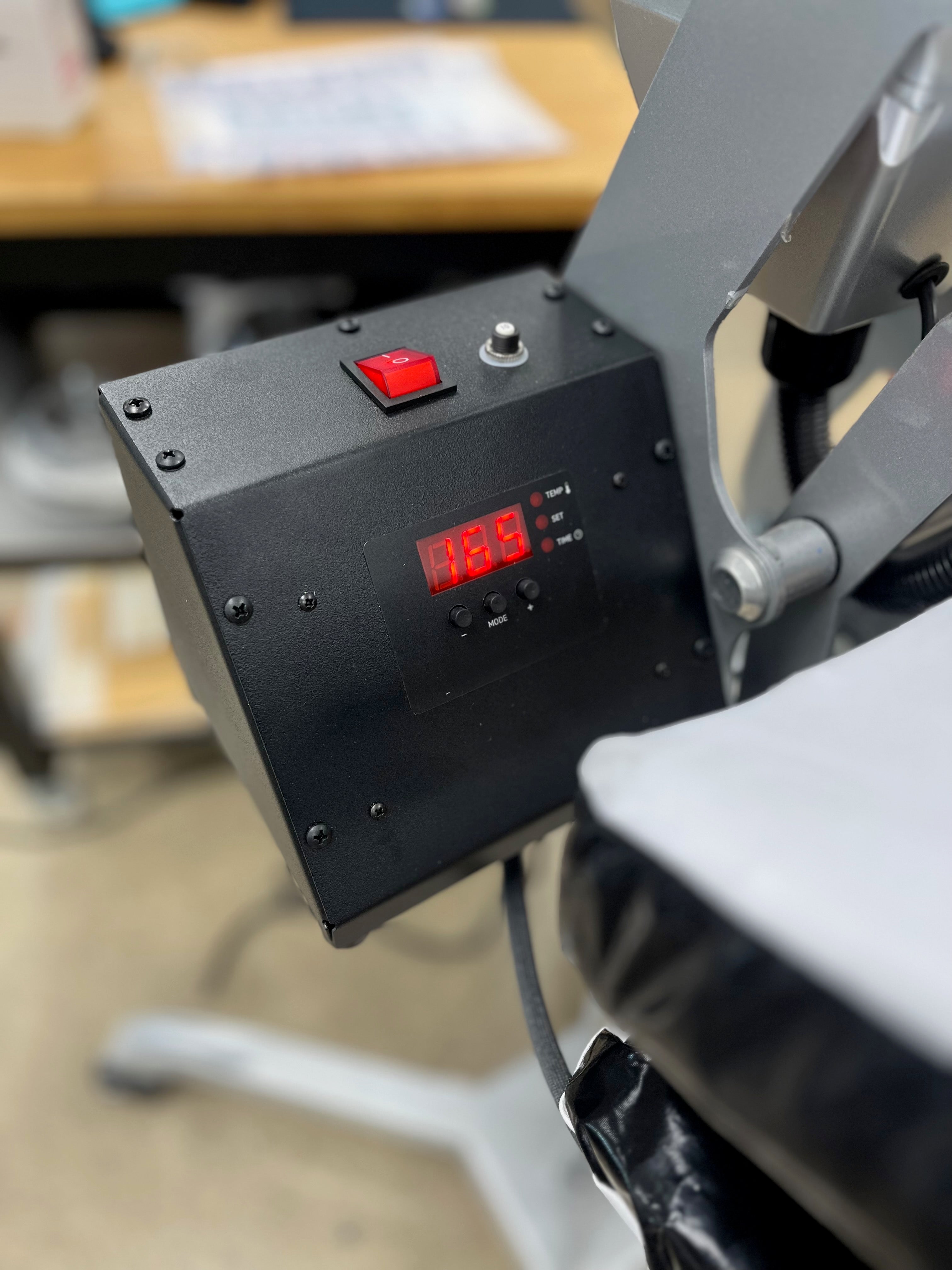 Stahls' Heat Press Power Platen & Controller